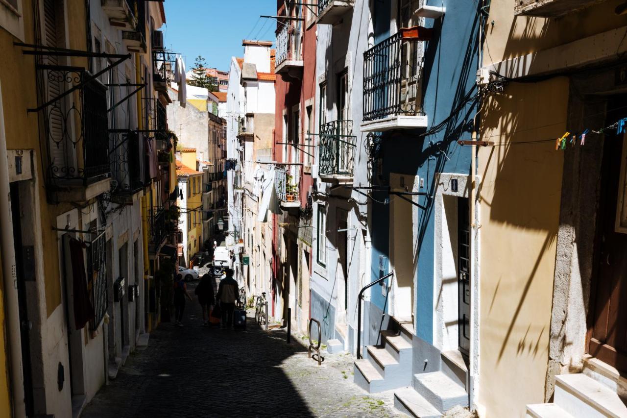 Cozy & Small Studio In The Center Lisbon Exterior photo